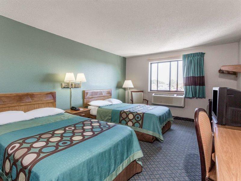 Super 8 By Wyndham Richmond Midlothian Turnpike Hotel Eksteriør billede